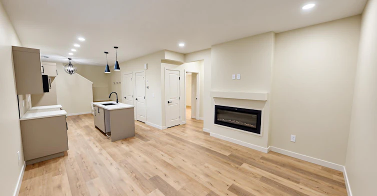 A-8870 85a Avenue, Grande Prairie, AB, T8X 0R5 - 6