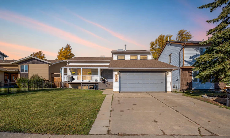 162 Maclaren Crescent