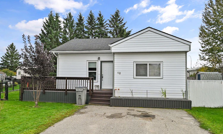 12 River Valley Estates