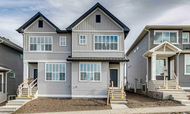 78 Aquila Grove NW