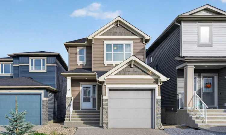 39 Evanscrest Way NW