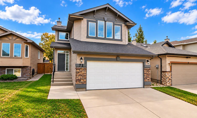 71 Coalbanks Gate W