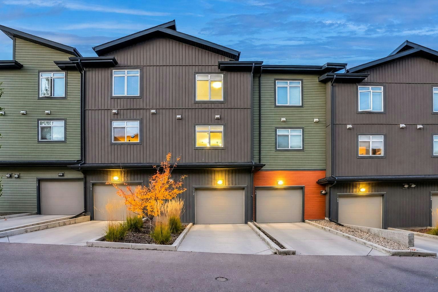 72 Sage Bluff Circle NW, Calgary, AB, T3R 1T5