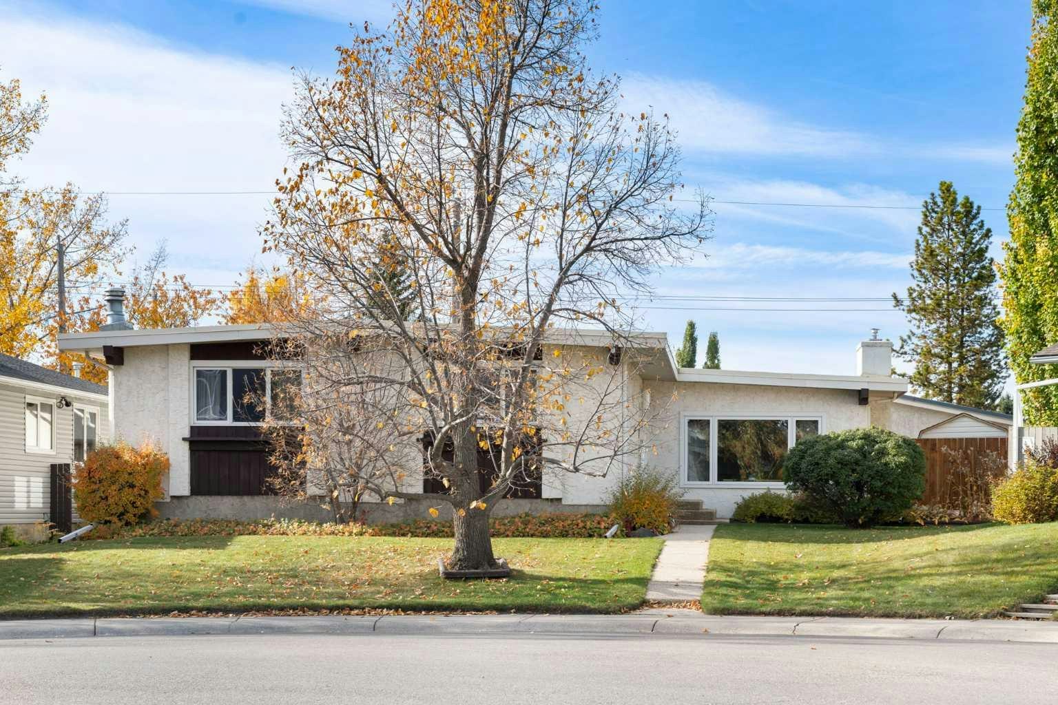 6807 Silverdale Road NW, Calgary, AB, T3B 3N3