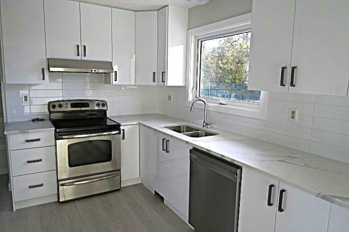 2015 19 Avenue, Bowden, AB, T0M 0K0