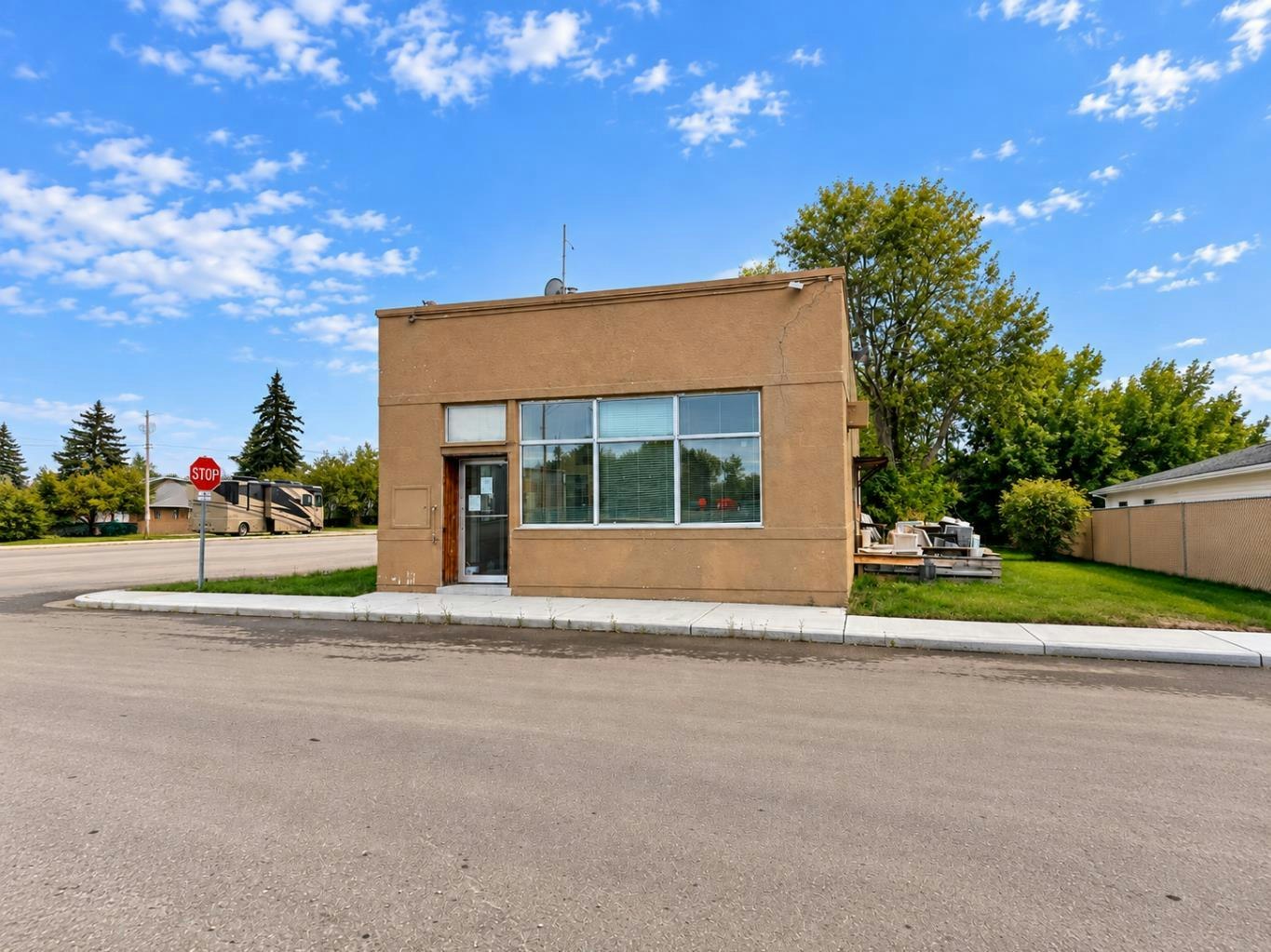 721 Broadway Road, Rural Wheatland County, AB, T0J 3G0