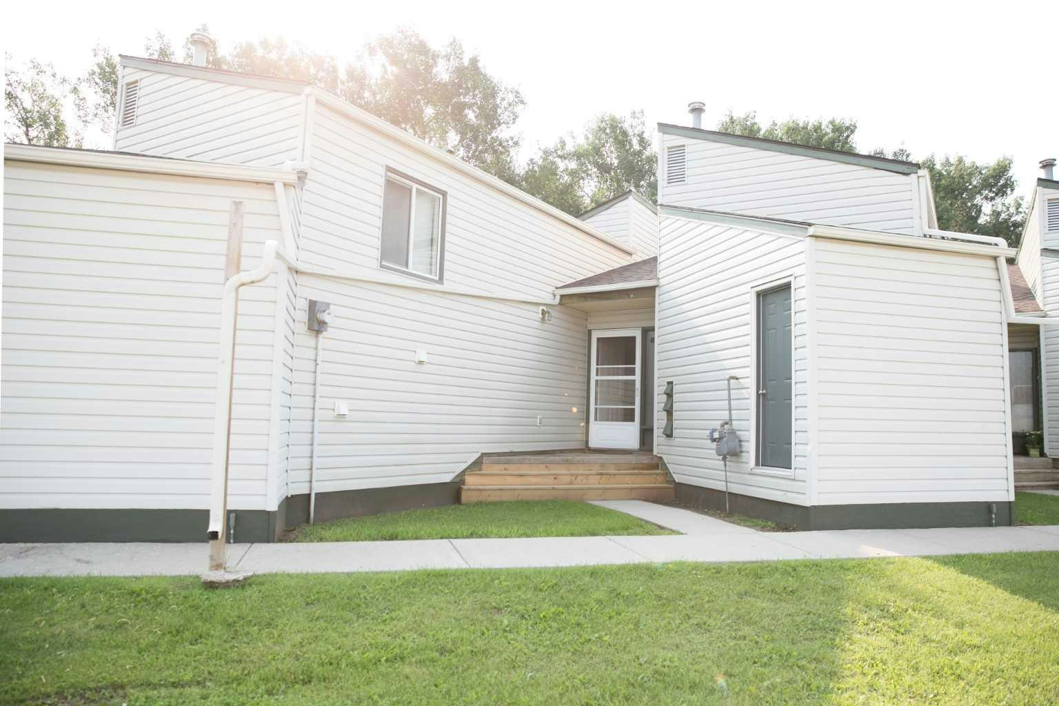 5-8205 98 Street, Peace River, AB, T8S 1A2