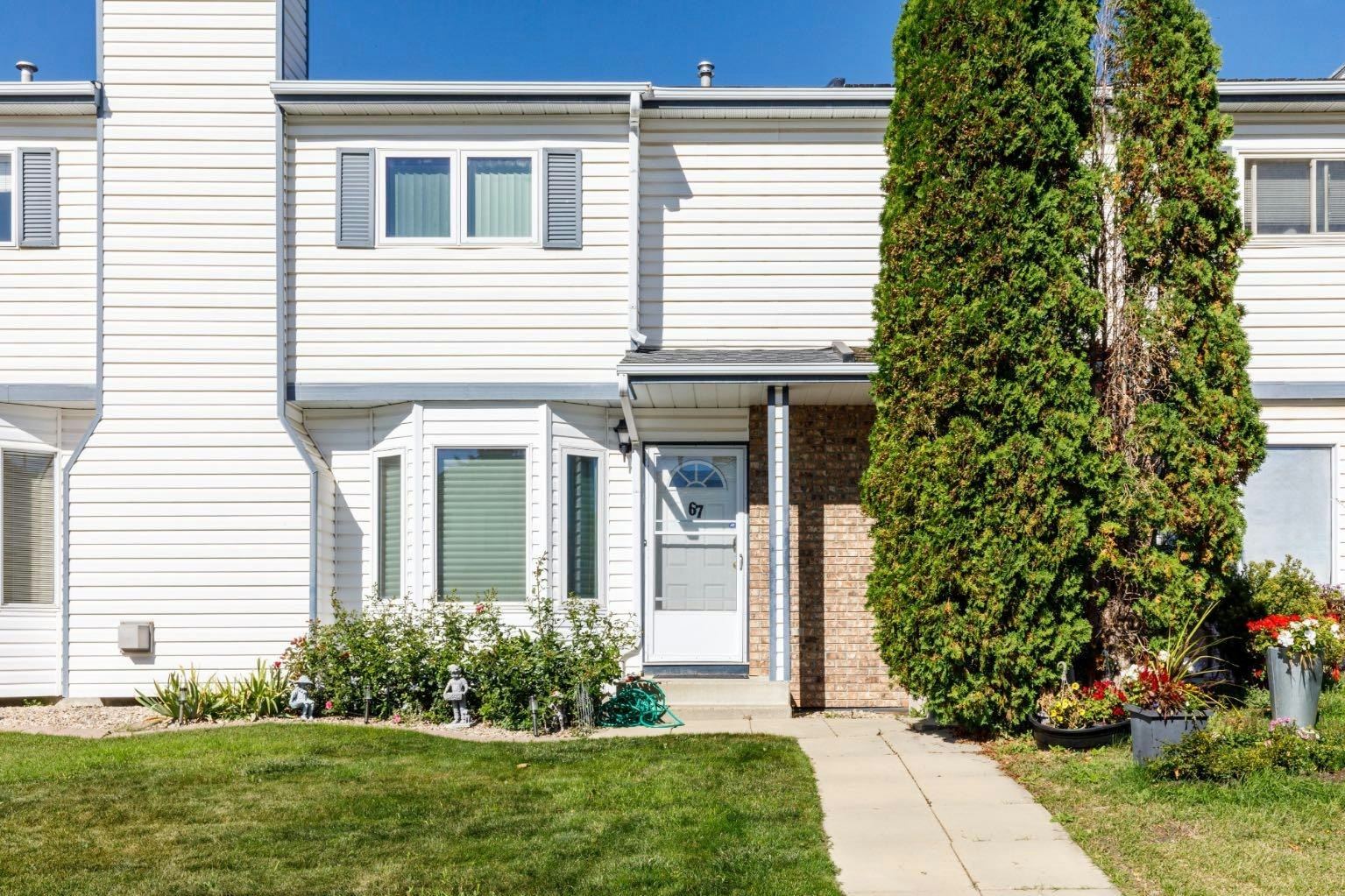 67 Elwell Close, Red Deer, AB, T4R 2E2