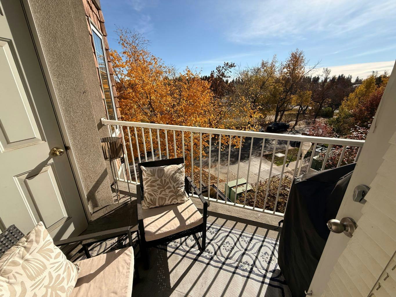 301-2411 Erlton Road SW, Calgary, AB, T2S 3B9 - 12