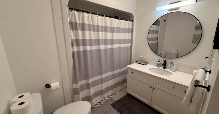 301-2411 Erlton Road SW, Calgary, AB, T2S 3B9 - 9