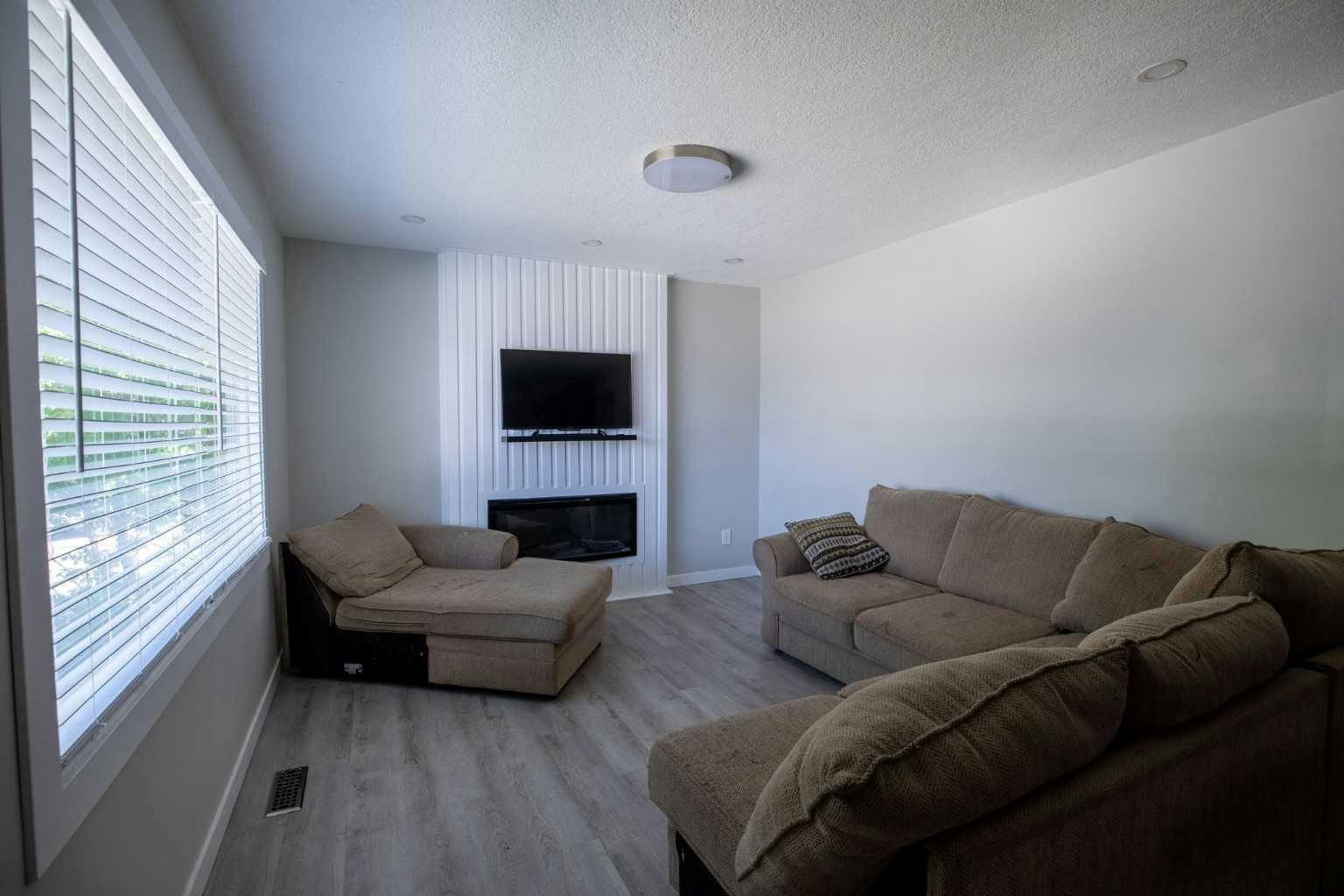 119 Maranda Close NE, Calgary, AB, T2A 3E7 - 5