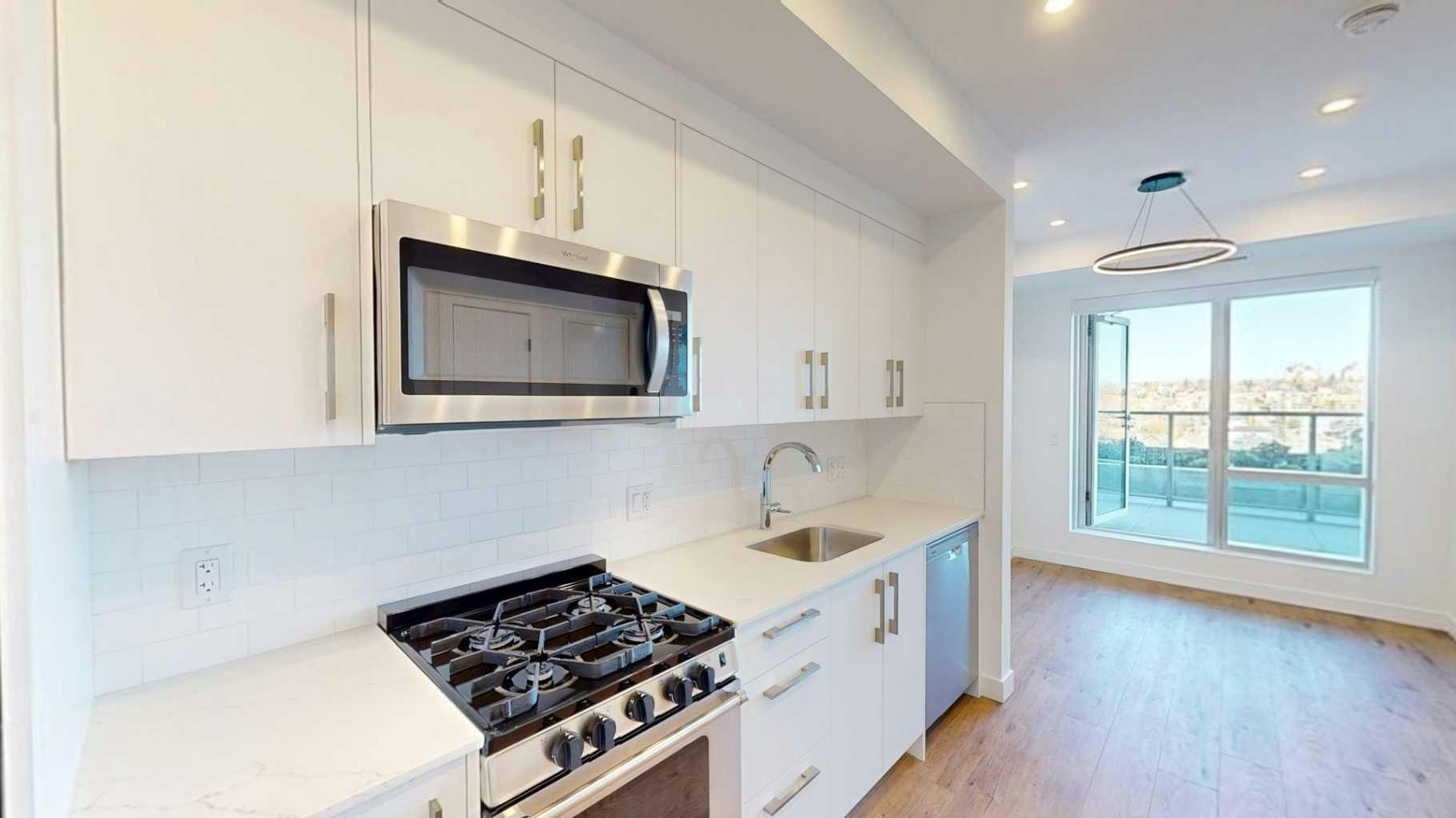 743-110 18a Street NW, Calgary, AB, T2N 5G5