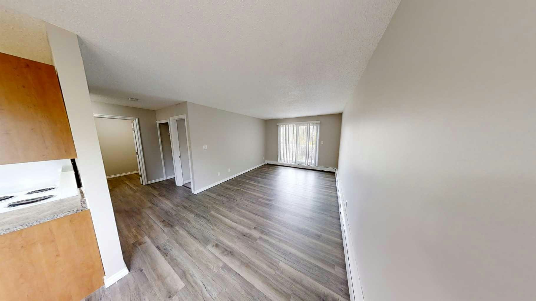 21-10028 105 Avenue, Grande Prairie, AB, T8V 1H1 - 7