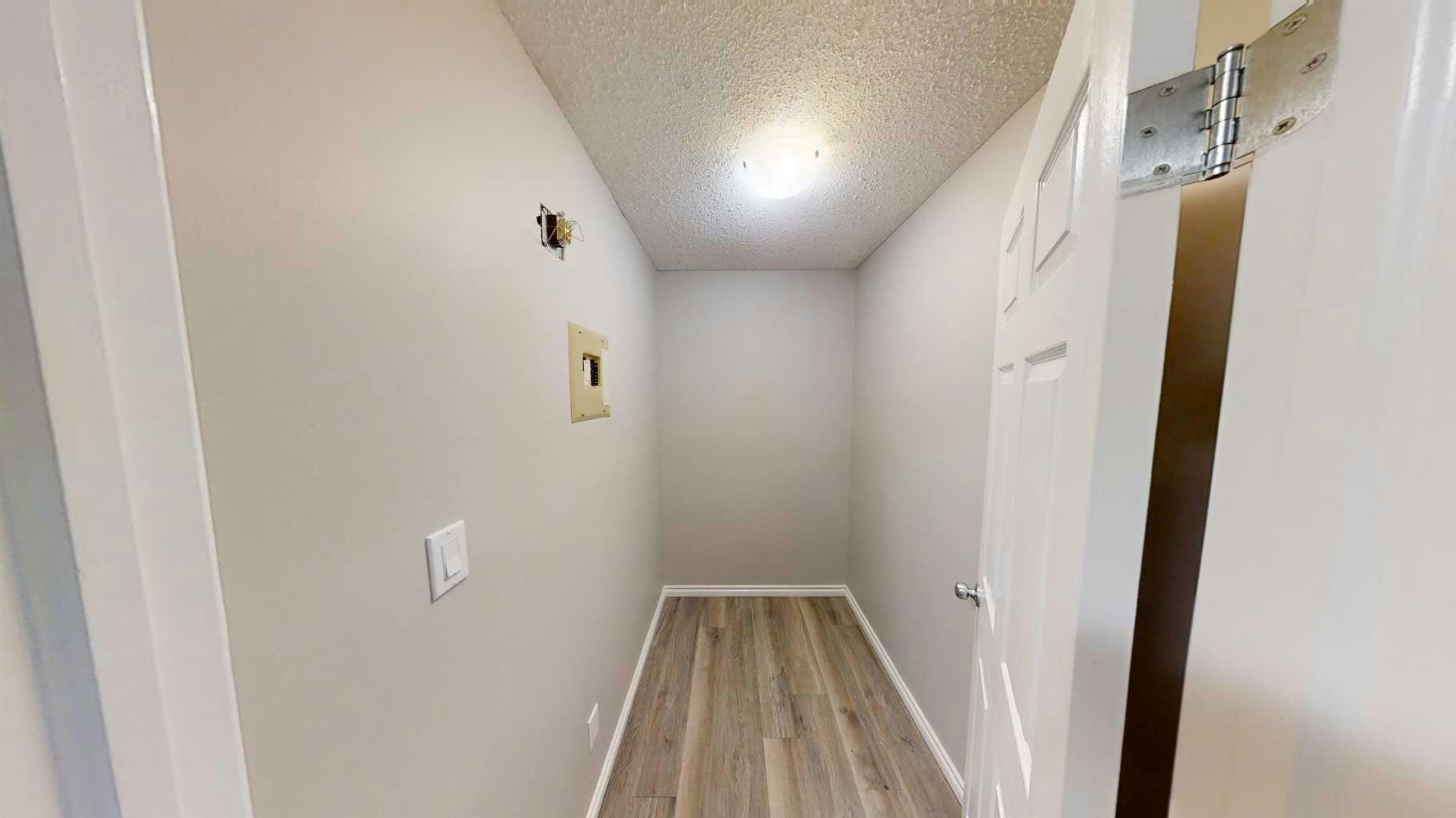 21-10028 105 Avenue, Grande Prairie, AB, T8V 1H1 - 9
