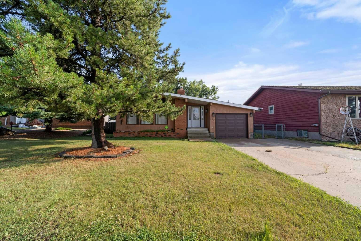 572 West Crescent, Rural Flagstaff County, AB, T0B 1N0