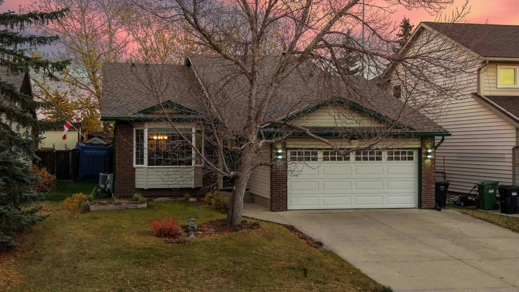 71 Hawkhill Way NW, Calgary, AB, T3G 3A3