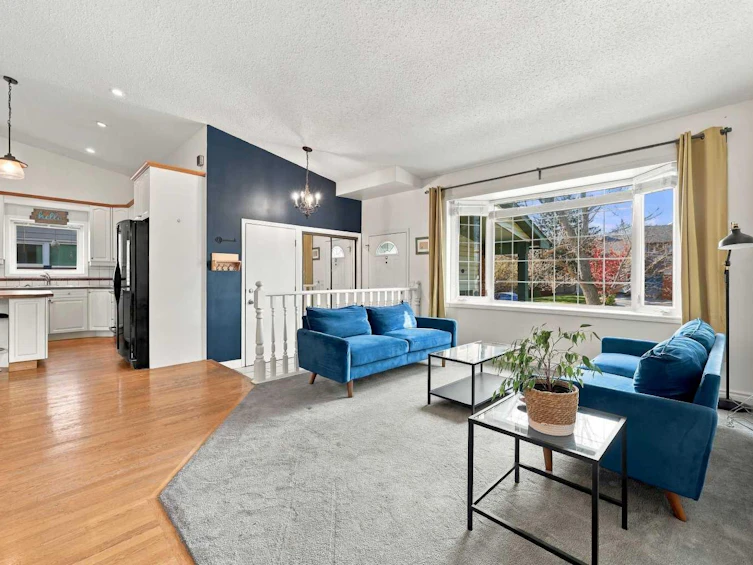 71 Hawkhill Way NW, Calgary, AB, T3G 3A3 - 7