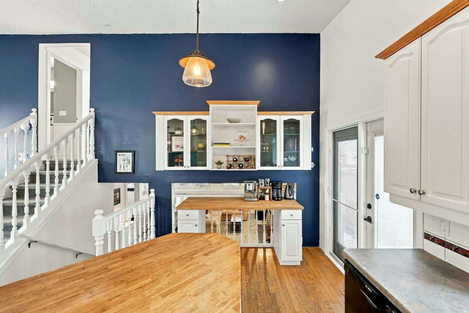 71 Hawkhill Way NW, Calgary, AB, T3G 3A3 - 21