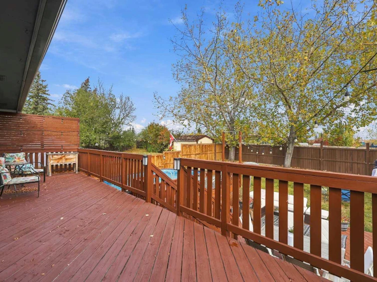 71 Hawkhill Way NW, Calgary, AB, T3G 3A3 - 43