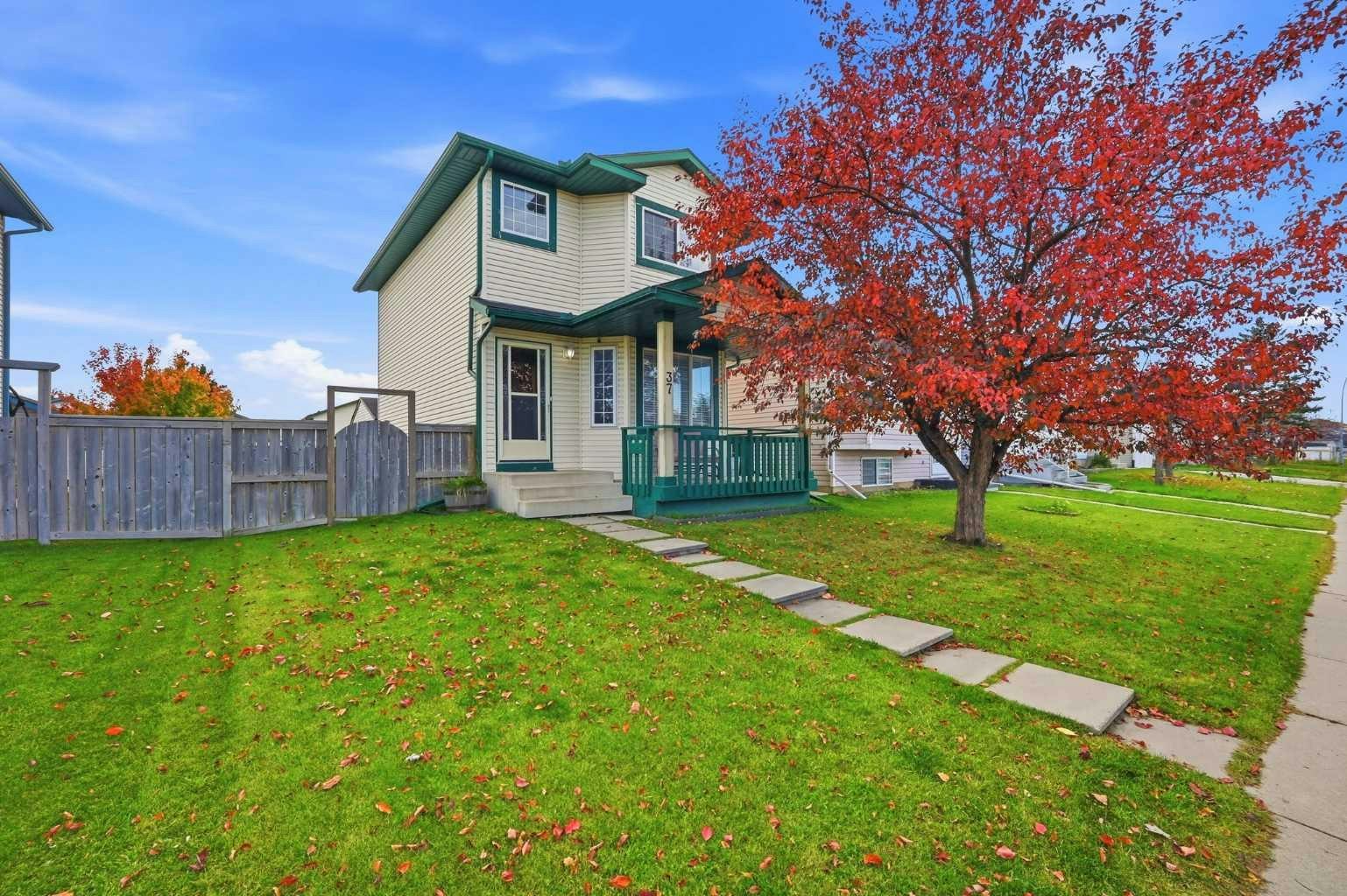 37 Appleside Close SE, Calgary, AB, T2A 7T8