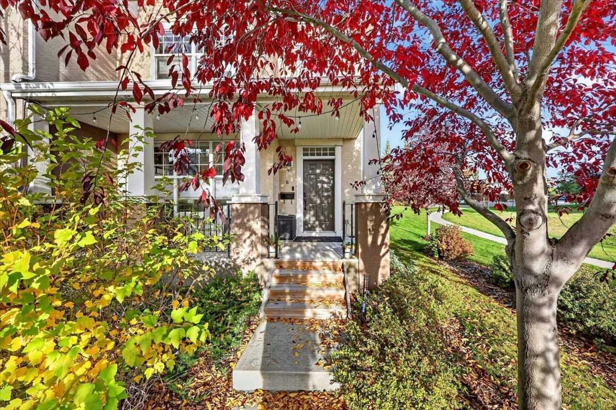 6 Prestwick Estate Gate SE, Calgary, AB, T2Z 4B6