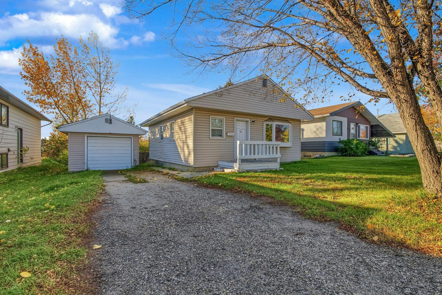 9319 108 Avenue, Grande Prairie, AB, T8V 1M6