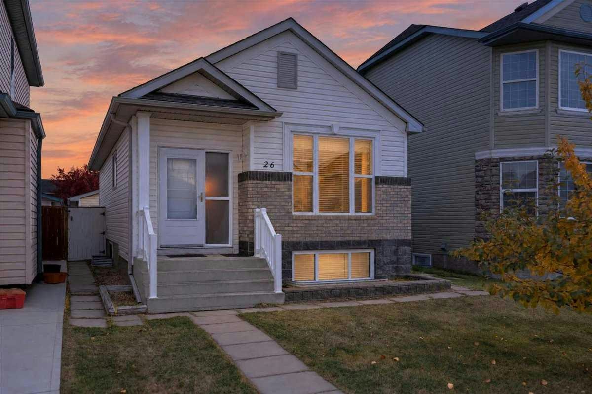 26 Saddlemead Way NE, Calgary, AB, T3J 4J5