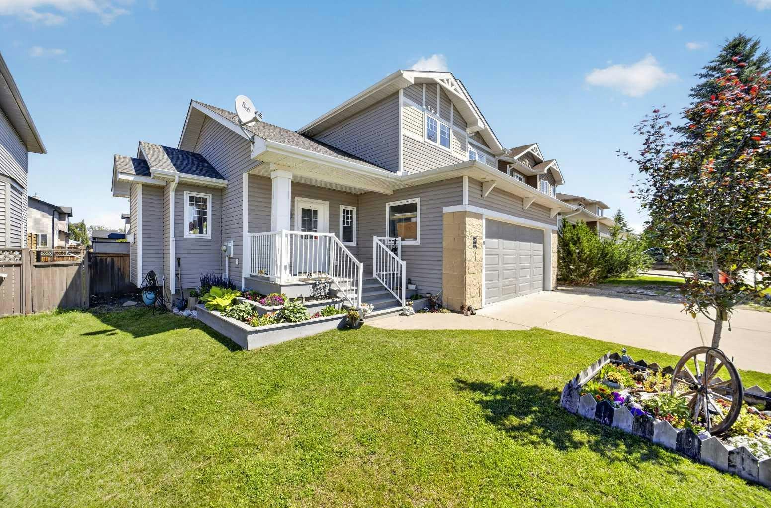 759 Stonehaven Drive, Carstairs, AB, T0M 0N0