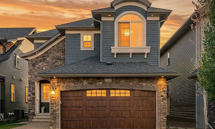 136 Cooperstown Place SW