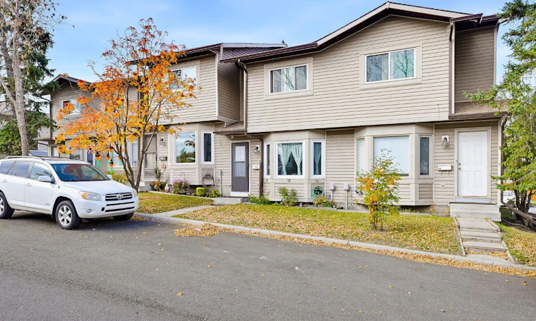 56 Falshire Terrace NE