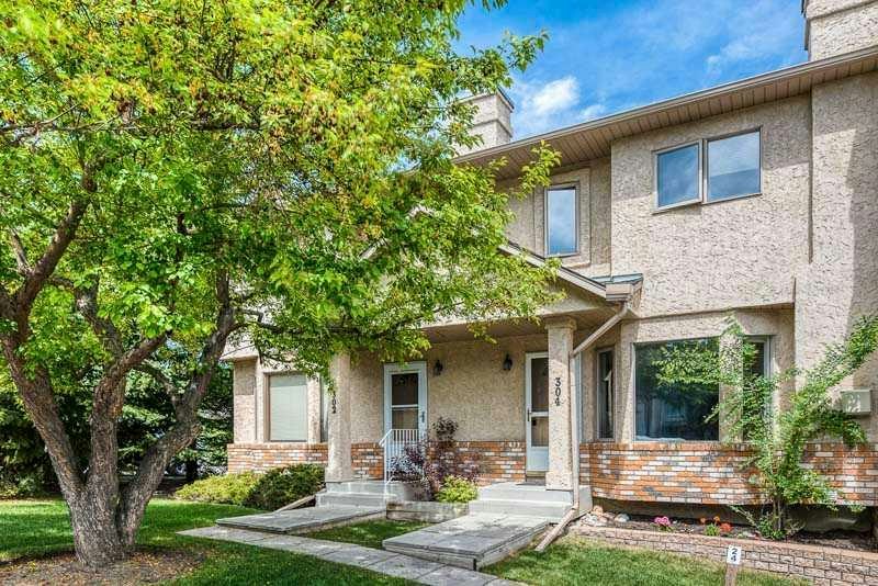 304 Christie Park Mews SW, Calgary, AB, T3H 3G9