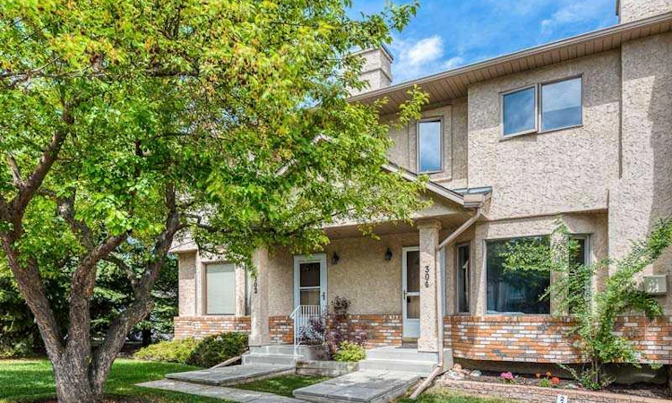 304 Christie Park Mews SW
