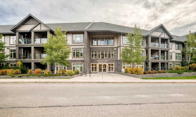 216-45 Aspenmont Heights SW