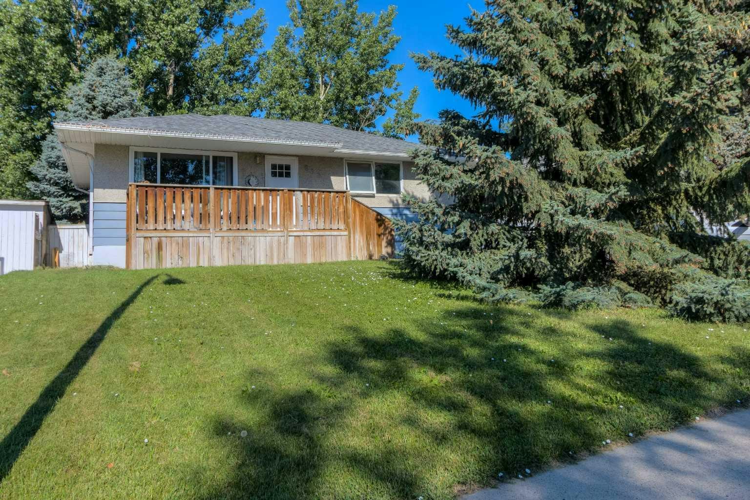 830 9 Street N, Lethbridge, AB, T1H 1Z5