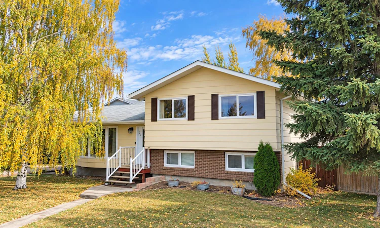 101 Shacker Crescent