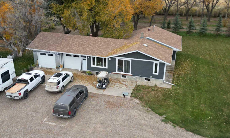 172075 Township Road 90