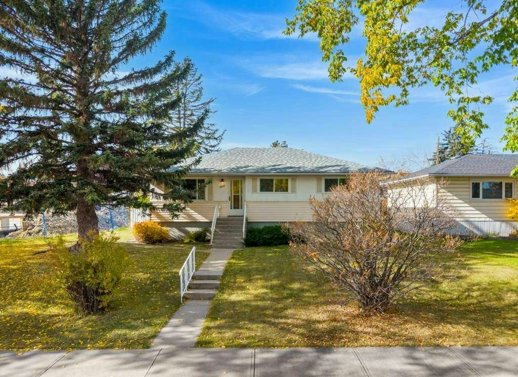 5607 Buckthorn Road NW, Calgary, AB, T2K 2Y6