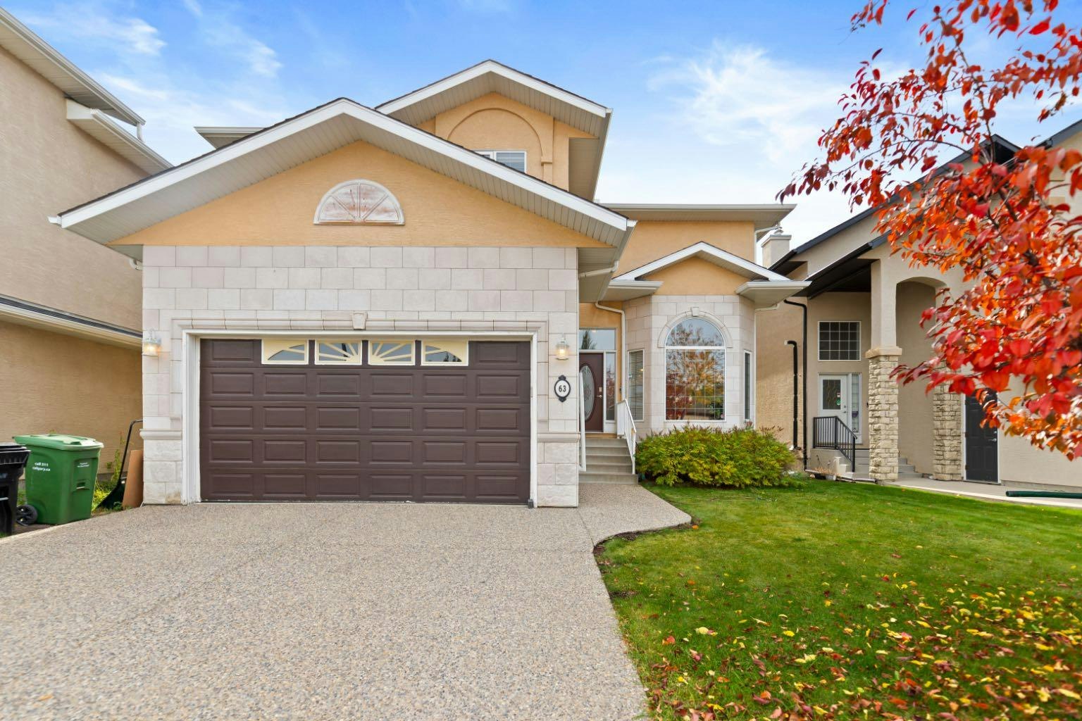 63 West Cedar Rise SW, Calgary, AB, T3H 5E2