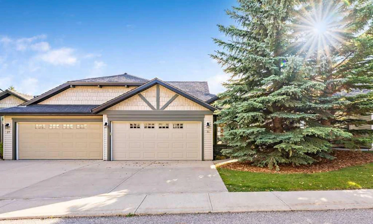 31 Springbank Terrace SW