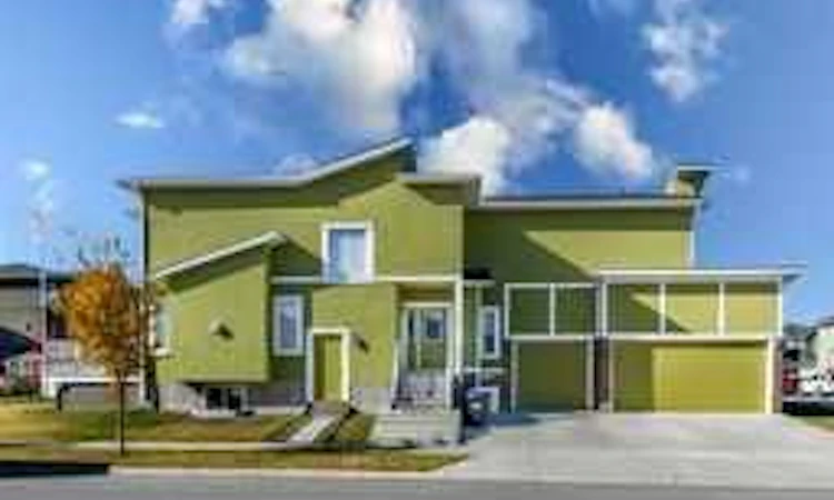 244 Baysprings Gardens SW