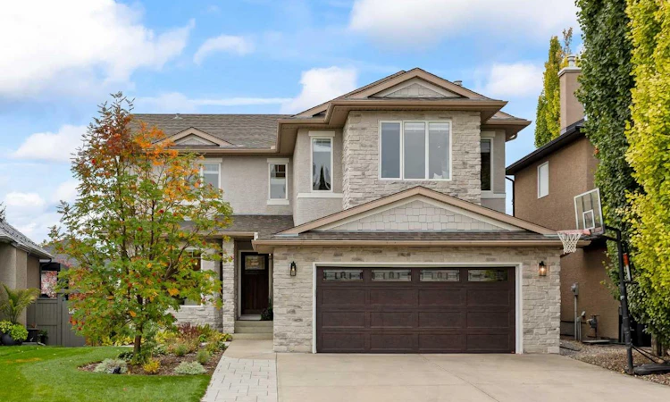 106 Chapala Close SE