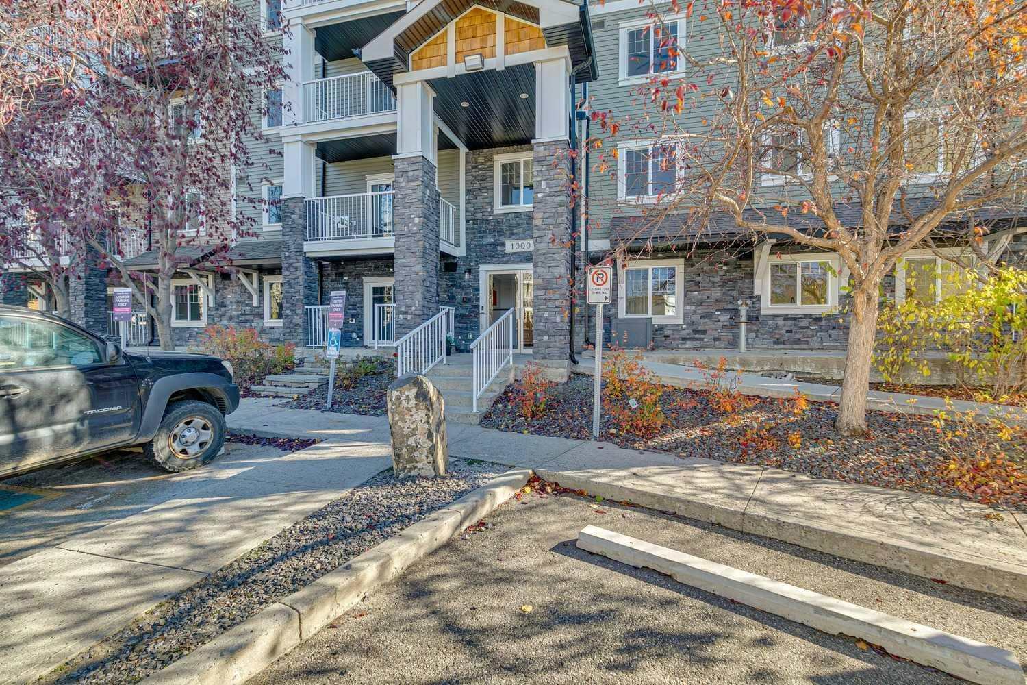 1304-115 Prestwick Villas SE, Calgary, AB, T2Z 0M8