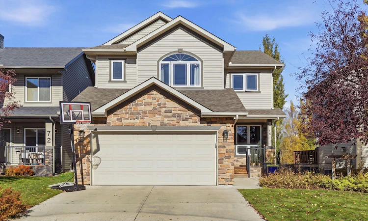 76 Crystal Green Drive
