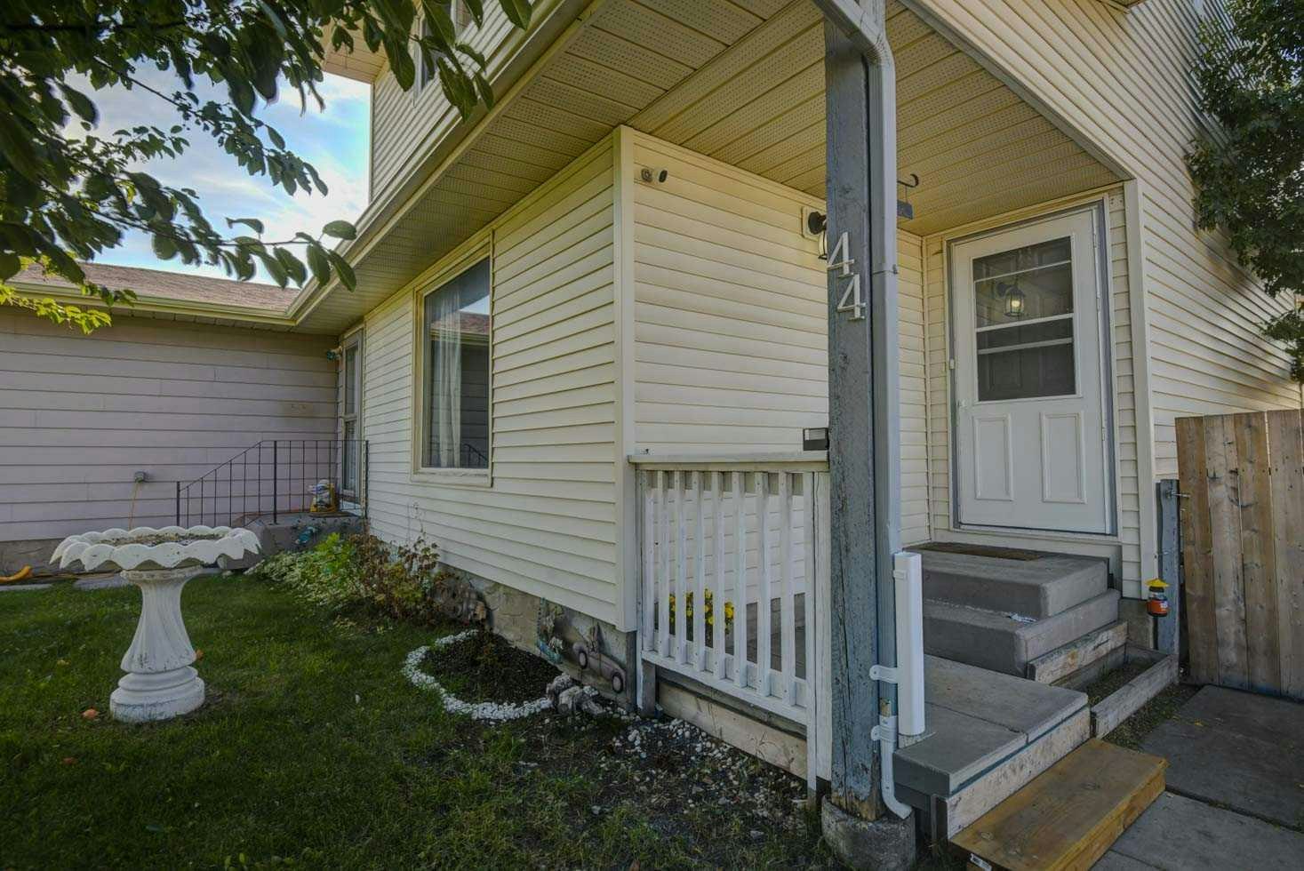 44 Falwood Crescent NE, Calgary, AB, T3J 1E3