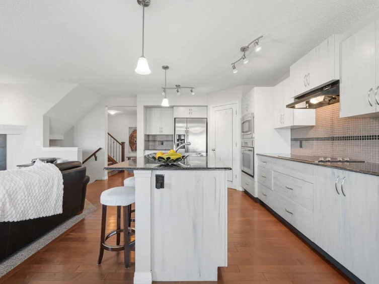 113 Drake Landing Heath, Okotoks, AB, T1S 0G8 - 11