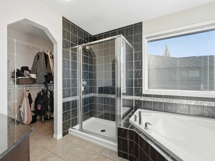 113 Drake Landing Heath, Okotoks, AB, T1S 0G8 - 29