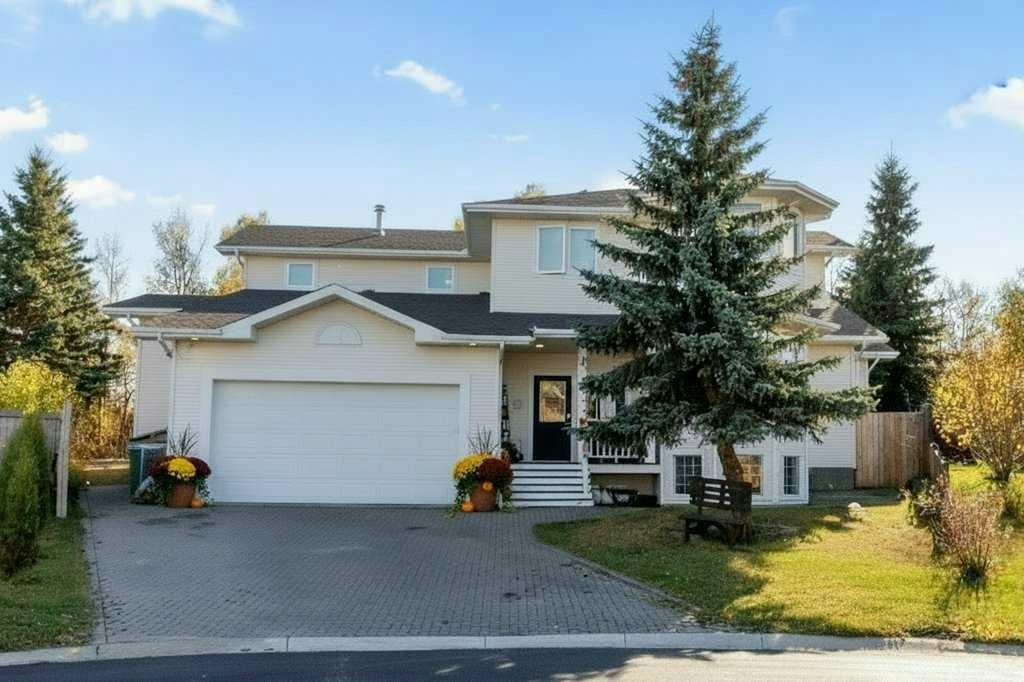 4 Pell Close, Sylvan Lake, AB, T4S 1W9