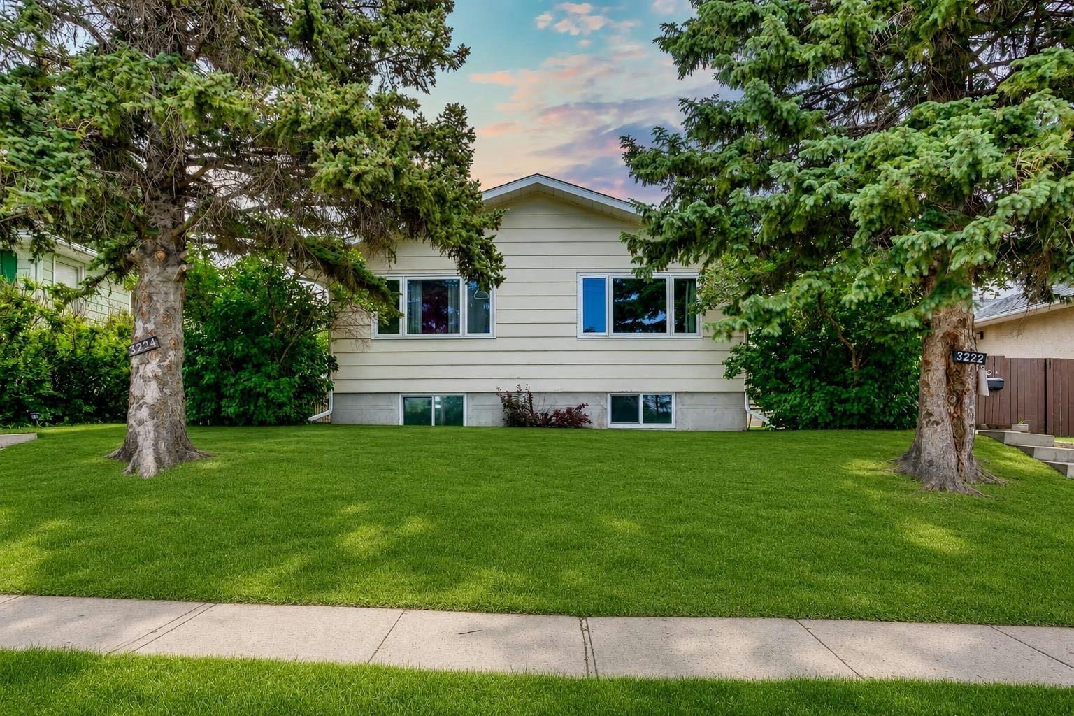 3222/3224 14 Street NW, Calgary, AB, T2K 1H8 - 2