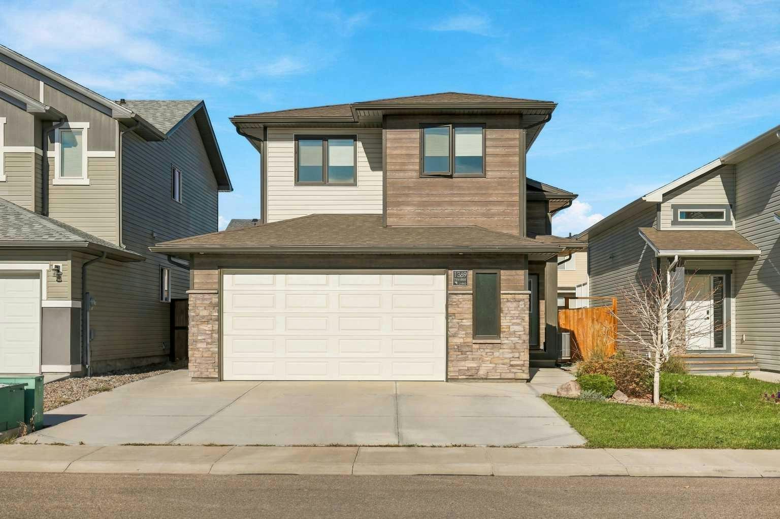 1369 Pacific Circle W, Lethbridge, AB, T1J 5V3