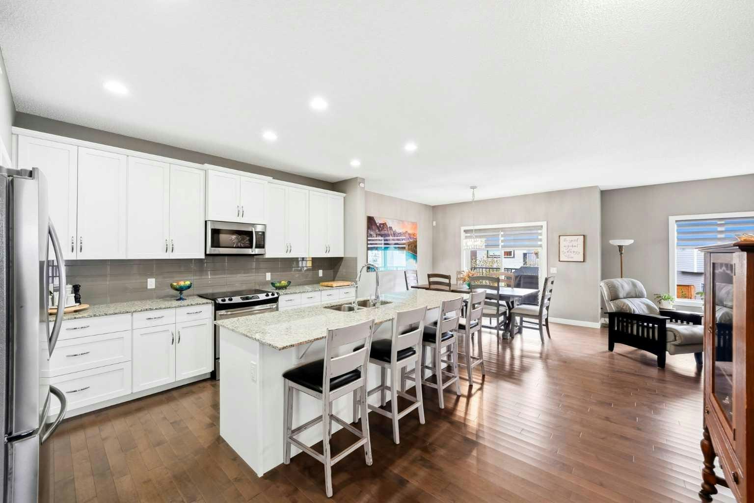 69 Walden Close SE, Calgary, AB, T2X 0V8